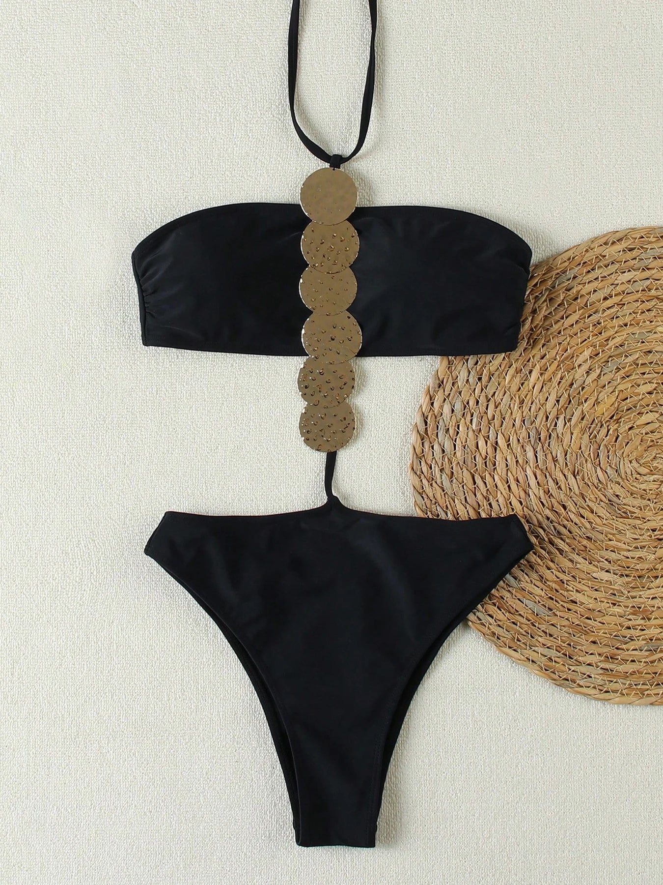 Costume Intero Donna Push Up con Allacciatura al Collo e Dettagli Metallici – Nero, S-L