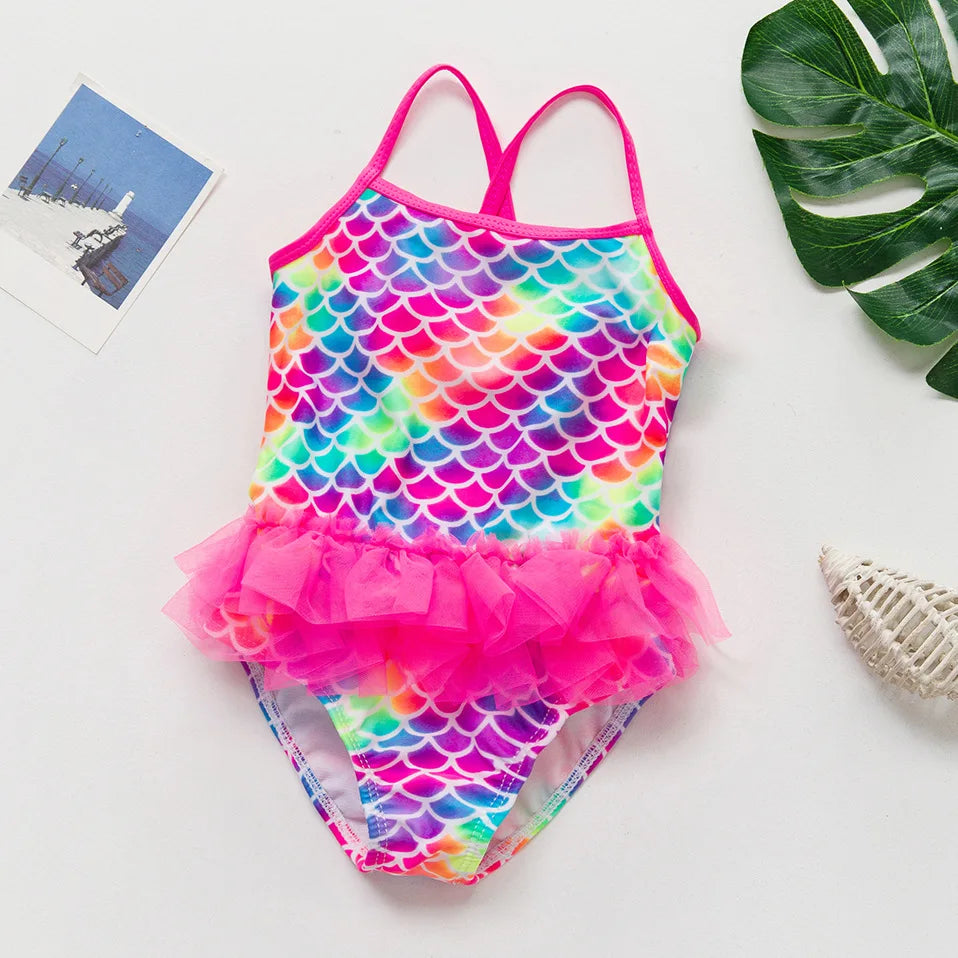 Costume da Bagno Intero Bambina con Balze e Stampa Fantasia – 21 Fantasie, Taglie 1–8 Anni