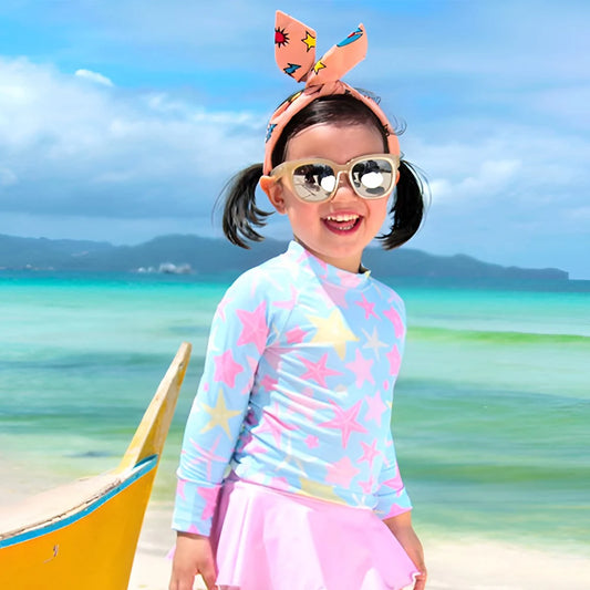Costume da Bagno per Bambina Due Pezzi a Manica Lunga con Protezione UV – Rash Guard con Fantasia Stelle e Gelati, 2–7 Anni