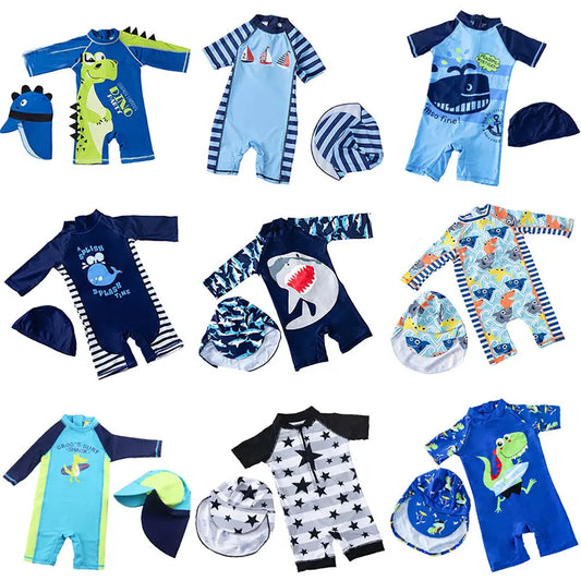 Costume da Bagno per Bambini con Protezione UV UPF50 – Set Rash Guard con Cappellino Abbinato e Fantasia Marina, XS–2XL | 10 Fantasie