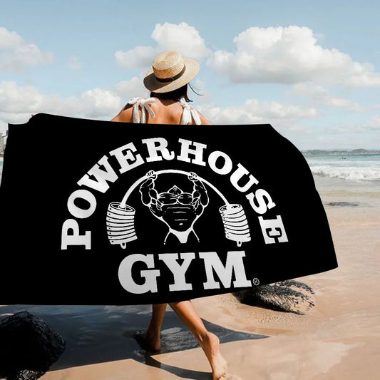 Telo Mare e Palestra in Microfibra con Slogan Fitness su Fondo Nero – 10 Modelli 6 Misure da 40×70 a 150×220 cm