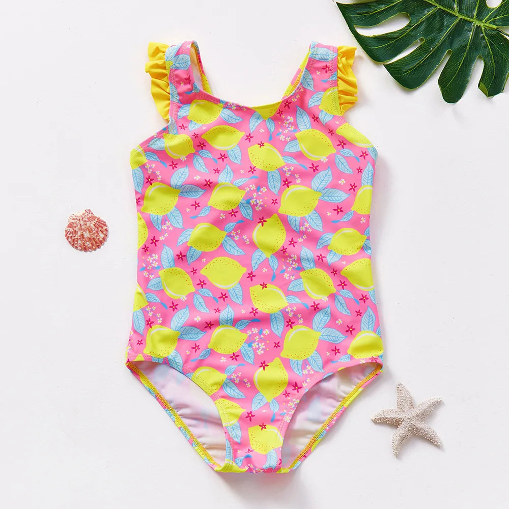 Costume da Bagno Intero Bambina con Balze e Stampa Fantasia – 21 Fantasie, Taglie 1–8 Anni