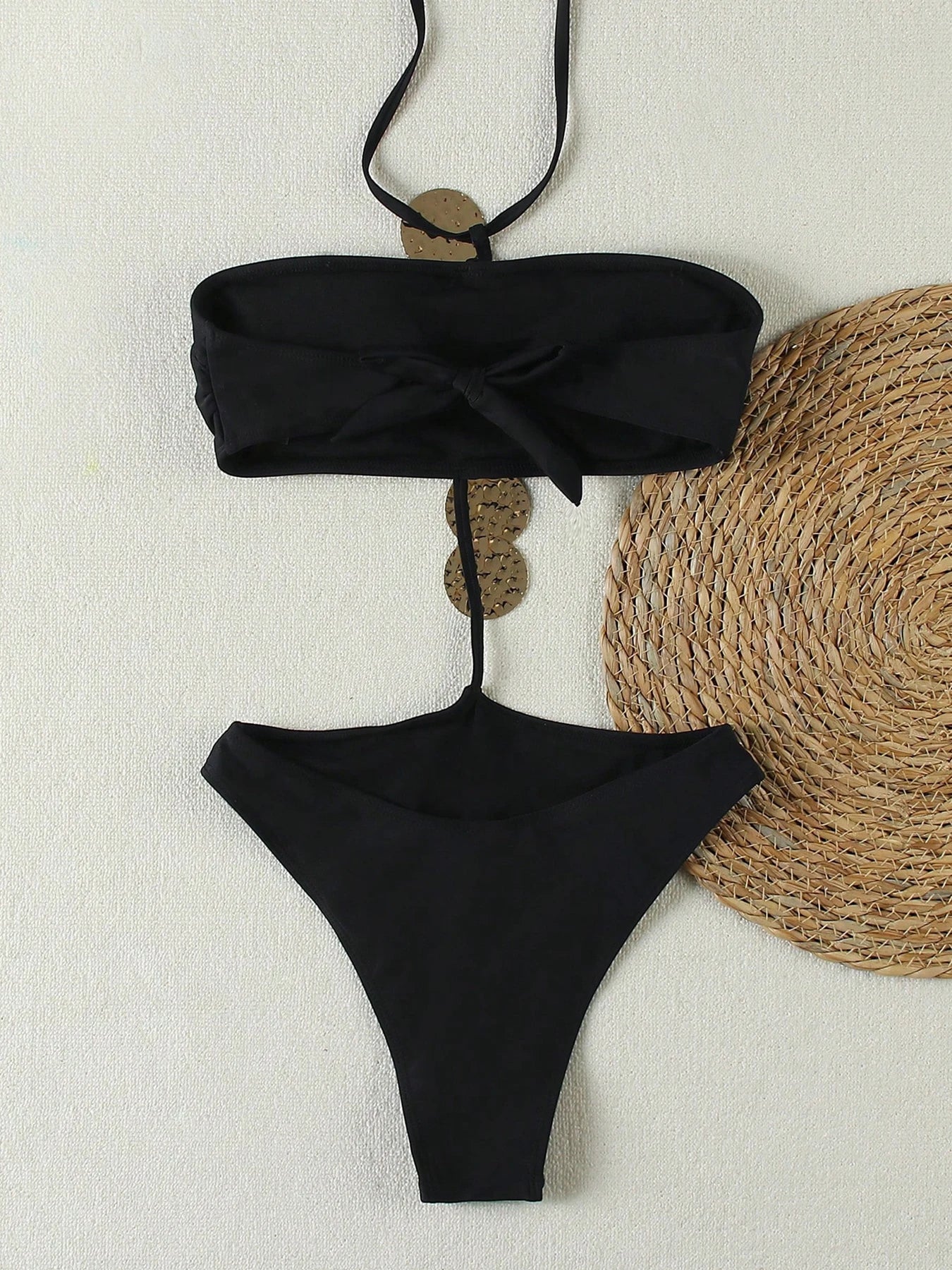 Costume Intero Donna Push Up con Allacciatura al Collo e Dettagli Metallici – Nero, S-L
