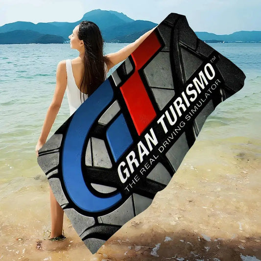 Asciugamano Gran Turismo su Fondo Nero – Telo Mare e Bagno in Poliestere e Cotone, 3 Modelli 7 Misure