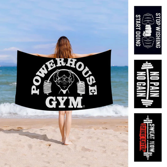 Telo Mare e Palestra in Microfibra con Slogan Fitness su Fondo Nero – 10 Modelli 6 Misure da 40×70 a 150×220 cm